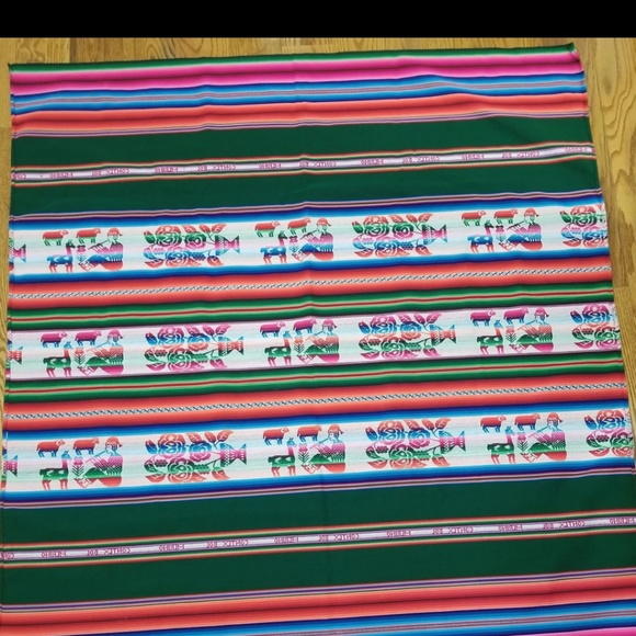 Peru Throw - Picture 2 of 4